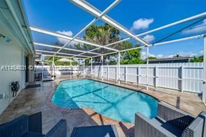 Foto del edificio - 3 br, 2 bath House - THE KNOLLS
