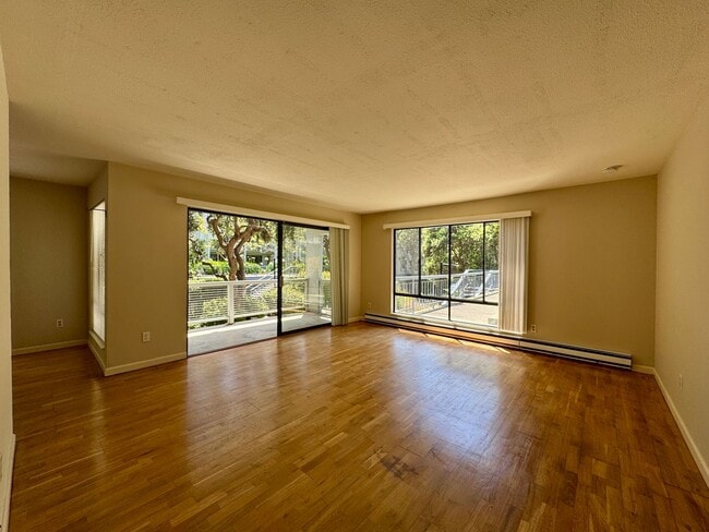 Building Photo - Expansive Corner Unit at Watergate with a ...