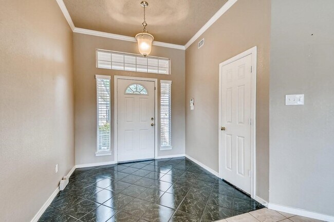 Foto del edificio - 5930 River Bend Dr