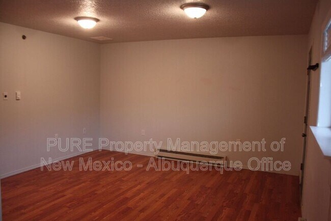 Foto del edificio - 408 E Comanche St