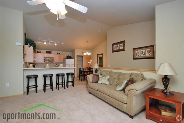 Upper Living Room (C) - Honey Creek Apartments