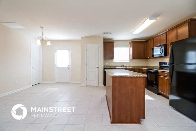 Building Photo - 2309 Bee Hive Dr