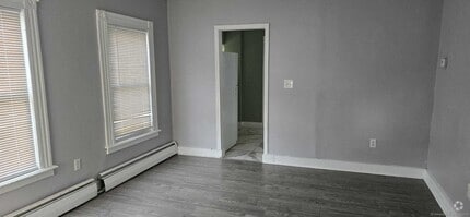 Building Photo - 571 1st Ave