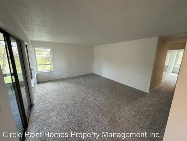 Building Photo - 2 br, 2 bath House - 18910 8th Ave NW #326