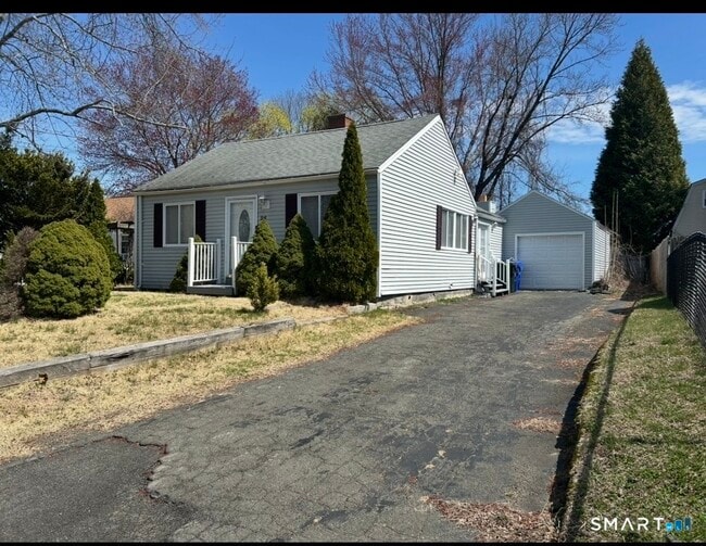 Building Photo - 26 Sunnydale Rd