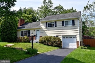 Building Photo - 6615 Ivy Hill Dr
