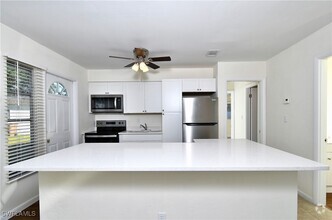 Building Photo - 44 Tangelo Ct