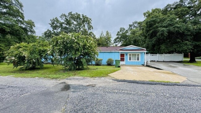 Building Photo - 1410 W Avondale Dr