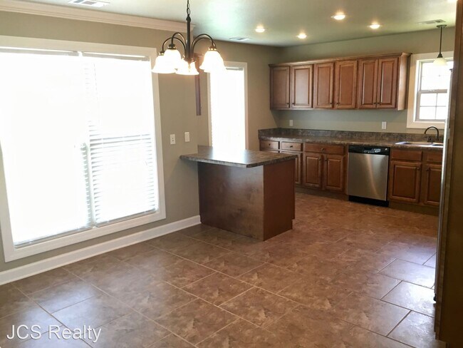 Building Photo - 3 br, 2 bath House - 4908 Prospect Farm Rd
