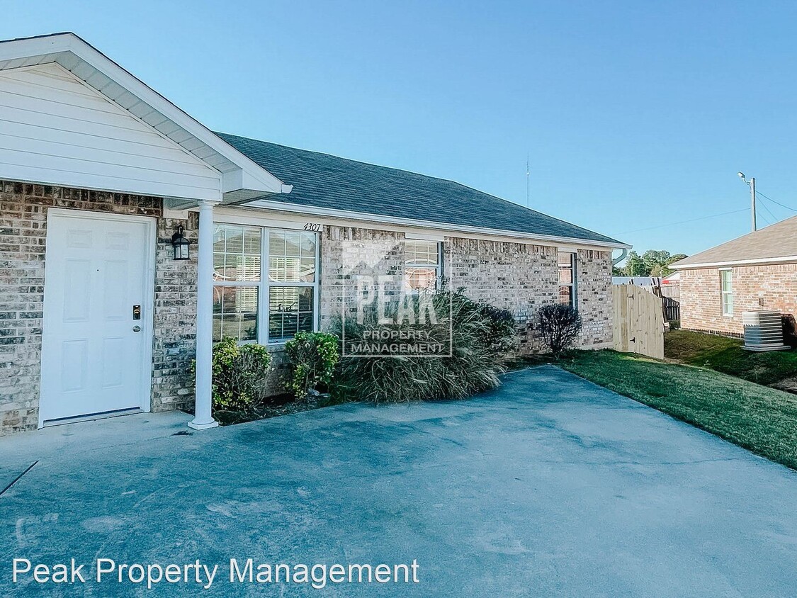 Foto principal - 1 br, 1 bath House - 4307 Magnolia St