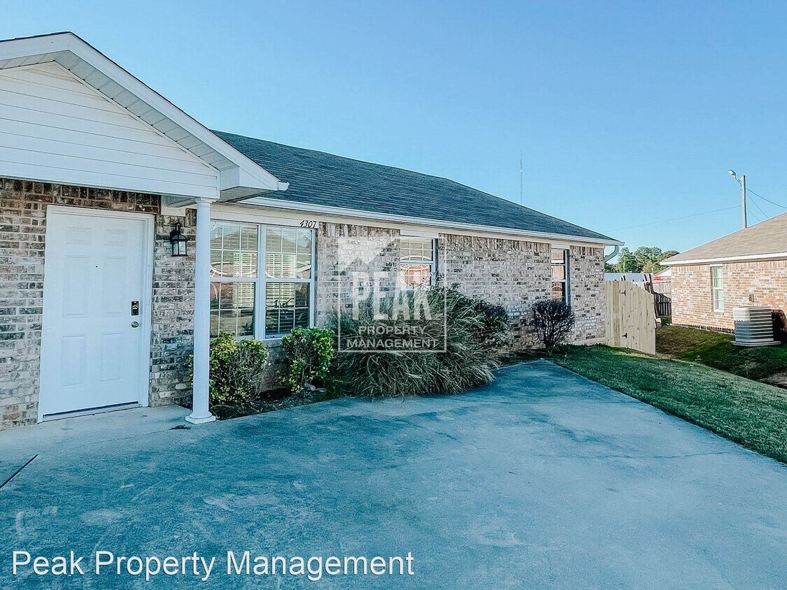 Primary Photo - 1 br, 1 bath House - 4307 Magnolia St