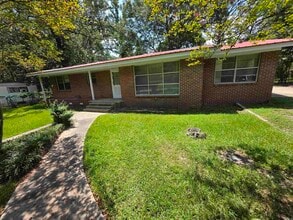 Building Photo - 8101 E Legion Rd