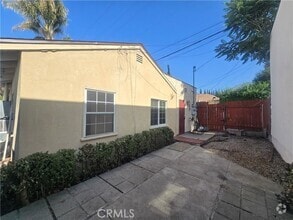 Building Photo - 116 N Alta Vista Ave