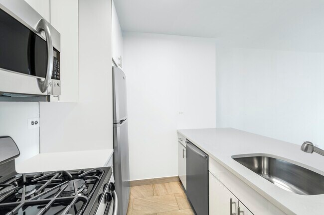 Foto del edificio - On Madison Square Park...