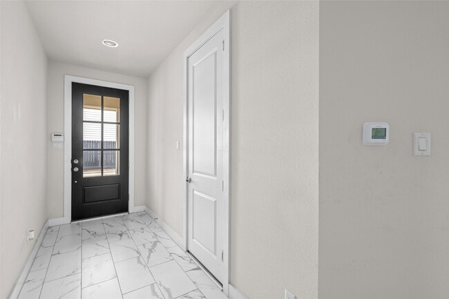 Building Photo - 3409 Kensington Yellow Pl