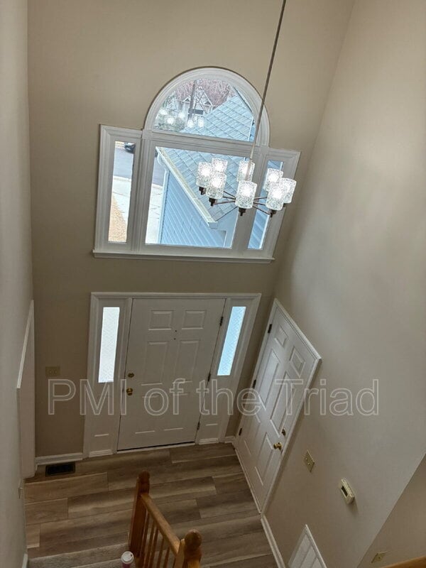 Foto del edificio - 10 Creekstone Ct