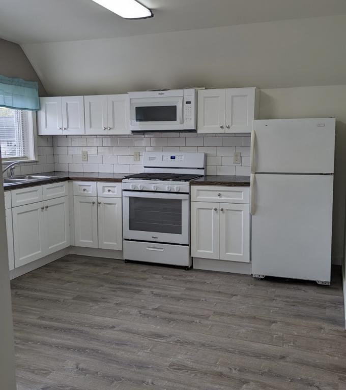 Foto principal - 426 1/2 S Washington St