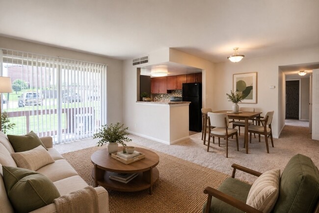 Foto del edificio - Princeton Estates Apartment Homes