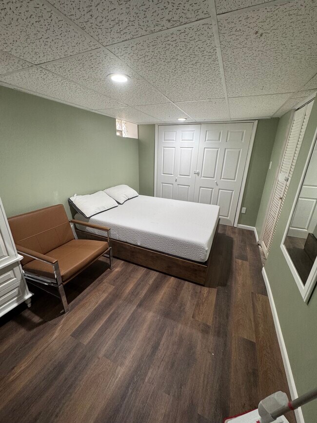 Foto del edificio - 3360 Edgewood St