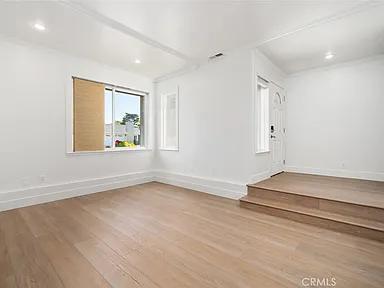Building Photo - 83 Mariposa Dr