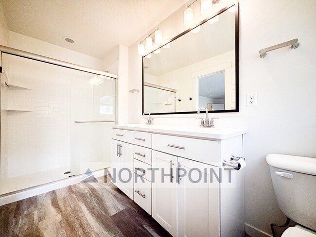 Foto del edificio - 3 bed 2.5 Bath Townhome - Mountain Views!!