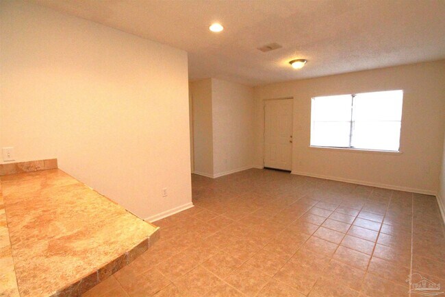Foto del edificio - 4964 W Spencer Field Rd