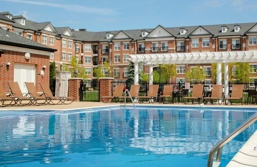 Foto principal - 160 Brownstone Way