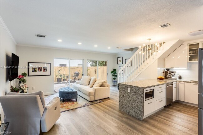 Foto del edificio - 4 br, 3 bath House - 9417 SW 77th Ct