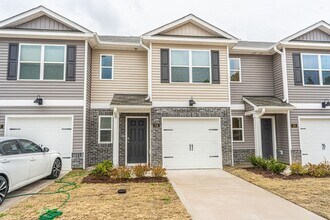 Building Photo - 219 US-1