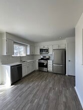 Building Photo - 18020 E Pacific Pl
