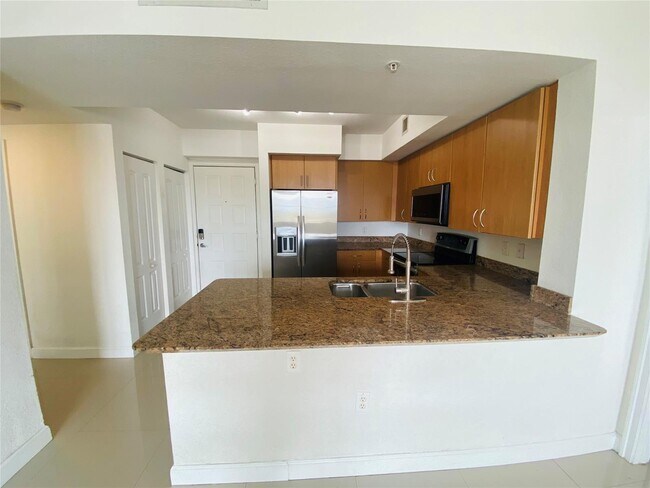 Building Photo - 1830 Radius Dr
