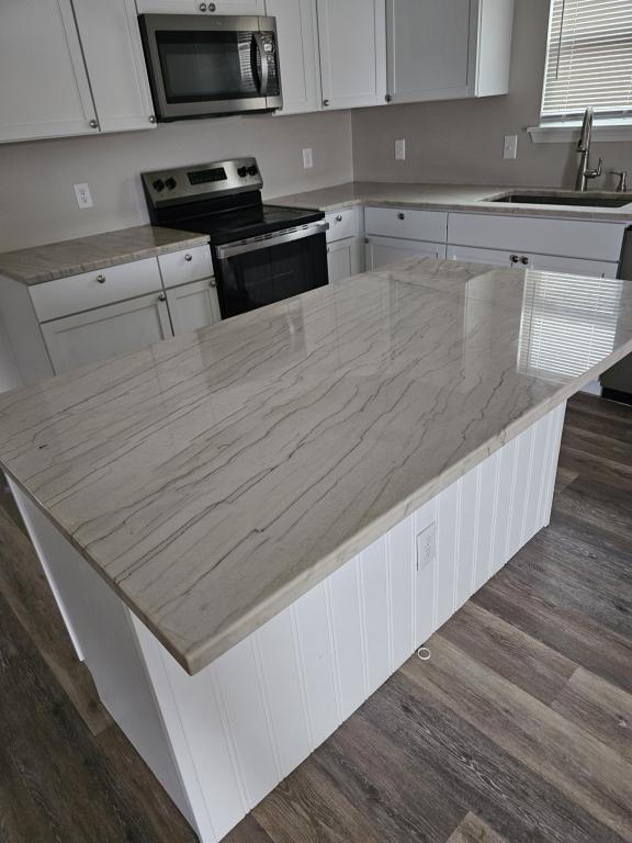 Building Photo - 4111 W 57th St