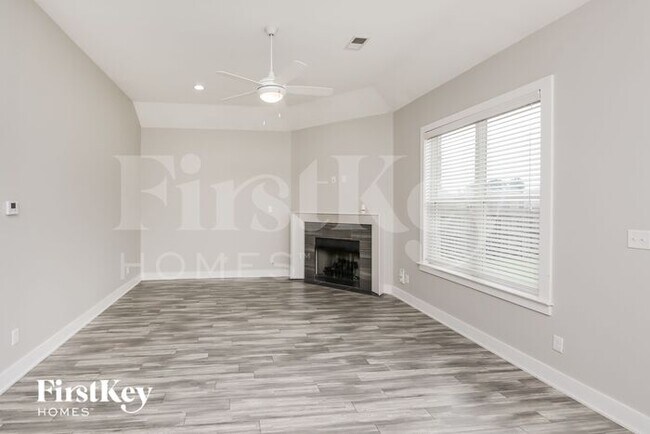 Building Photo - 6379 Garrison Lane