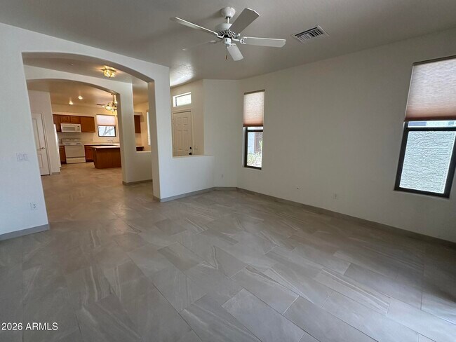 Building Photo - 17012 E Salida Dr
