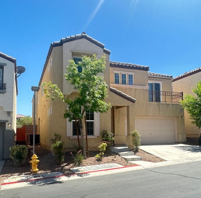 Building Photo - Summerlin