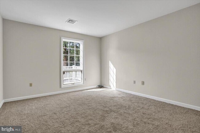 Building Photo - 1391 Moselem Spring Rd