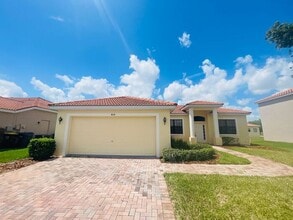Building Photo - 404 Cinnamon Dr