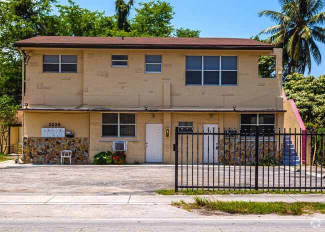 Building Photo - 2239 NW 87th St