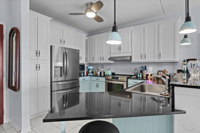 Building Photo - 6420 Double Eagle Dr