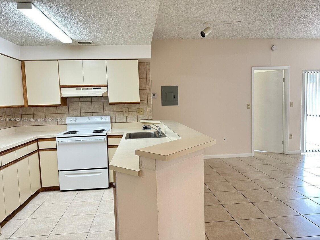 2550 SW 18th Terrace Unit 2202, Fort Lauderdale, FL 33315 Condo for Rent in Fort Lauderdale