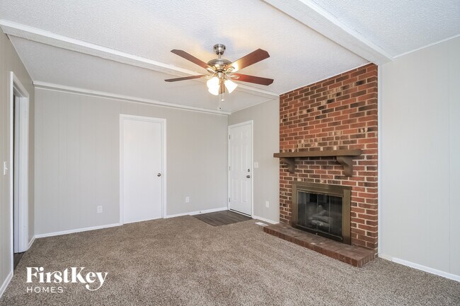 Building Photo - 1923 Greenstone Pl