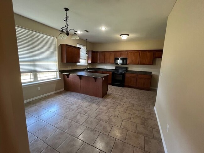 Foto del edificio - Great 3 Bedroom!