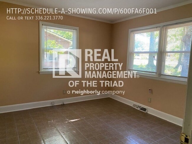 Foto del edificio - 3BR/1.5BA Brick Ranch in Winston-Salem!