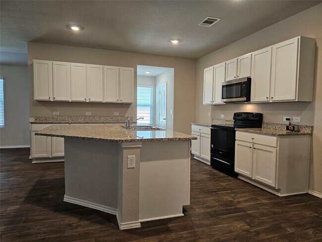 Building Photo - 5816 Berriweather Dr