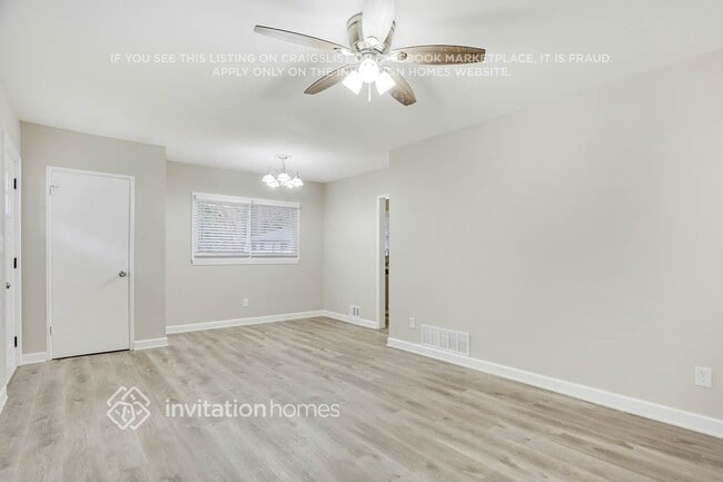 Building Photo - 2701 Connally Dr