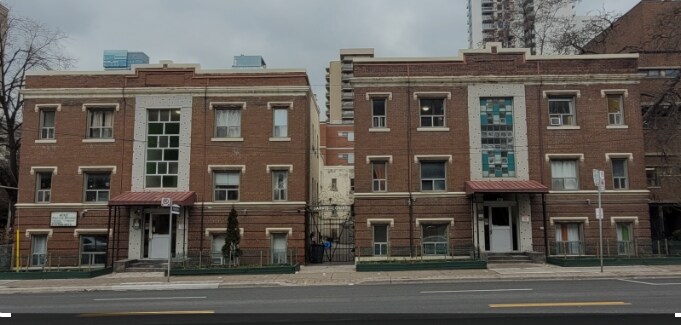 Photo du bâtiment - JARVIS COURT APARTMENTS