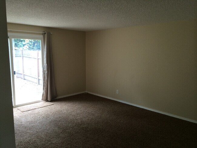 Foto del edificio - Great duplex in Gresham! rentalsc21.com