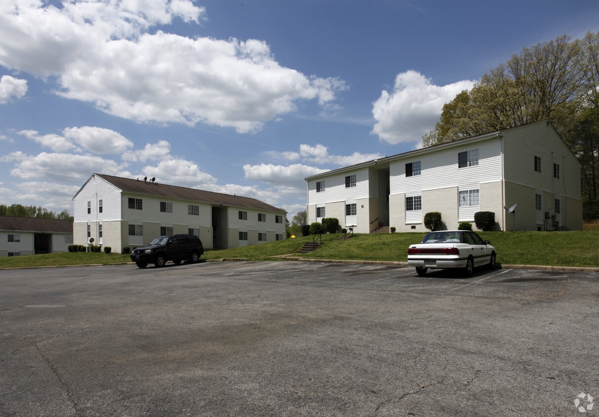 Avondale Park Apartments in Clarksville, TN