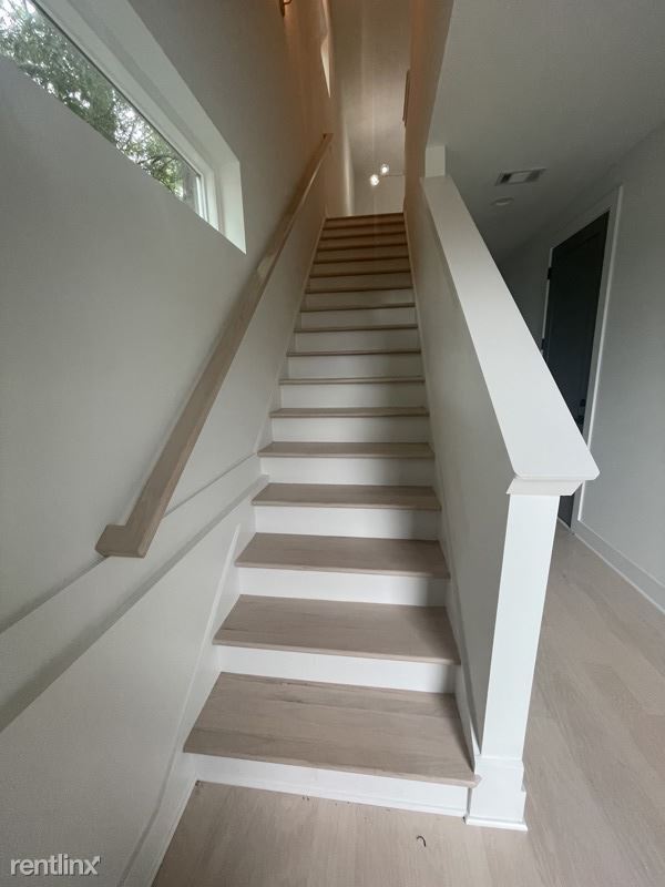 Building Photo - 3 br, 3 bath House - 873 Cavanaugh Ave. SE...