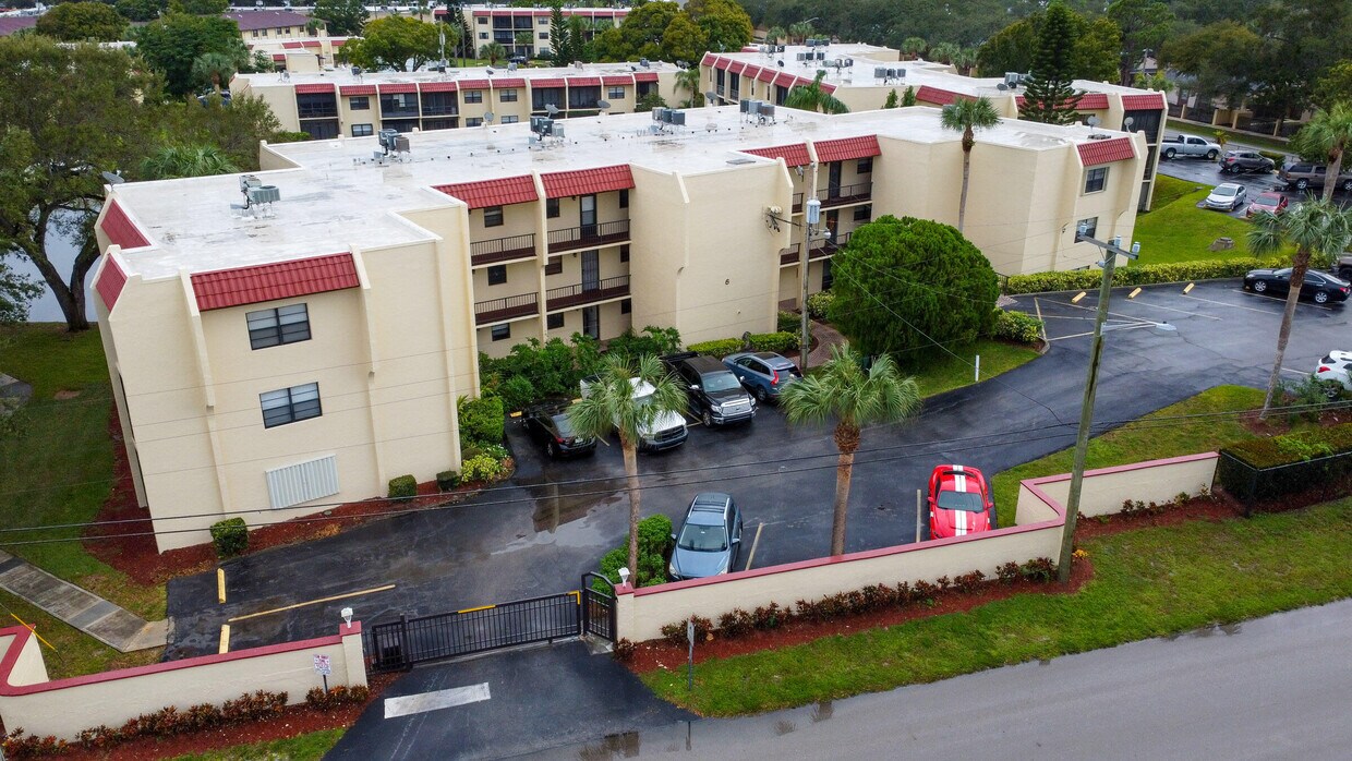2050 Oleander Blvd Unit 6101, Fort Pierce, FL 34950 Condo for Rent in Fort Pierce, FL